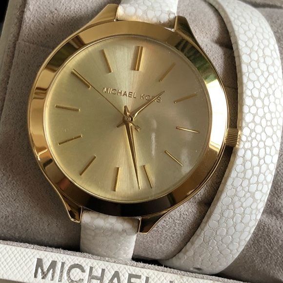 KORS Michael Kors Accessories - 📍BRAND NEW 📍MK2477 LADIES SLIM RUNWAY